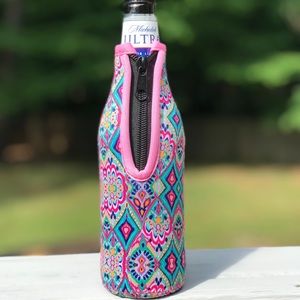 Closeout! Six  Jeweled colored beer koozie NEW!